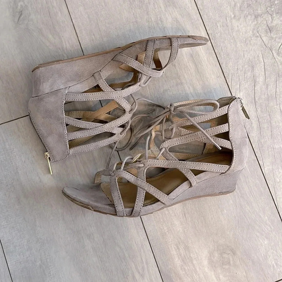 KENNETH COLE Suede Lace-Up Wedge Sandal, Size 7.5 - Picture 7 of 7